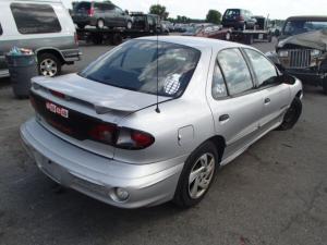 Medallones Originales para Pontiac Sunfire.