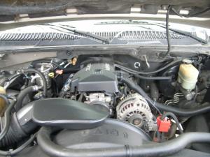Venta de motores y transmisiones Chevrolet silverado 2000.