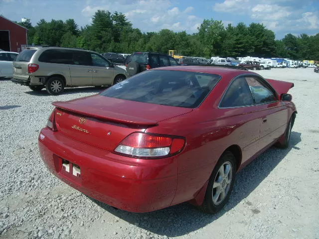 Venta de Autopartes y Refacciones Toyota Solara 1999.