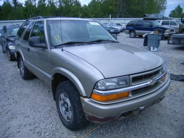 Venta de autopartes usadas Chevrolet blazer 1998.