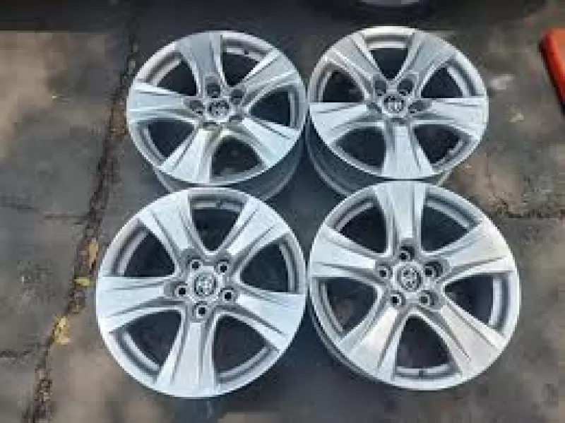 Venta de Rines para Toyota Rav4