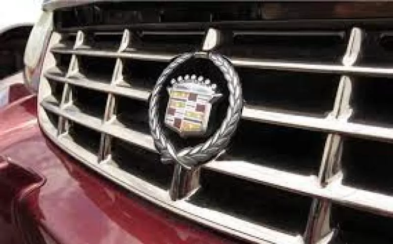 Venta de Parrillas originales de Cadillac Catera