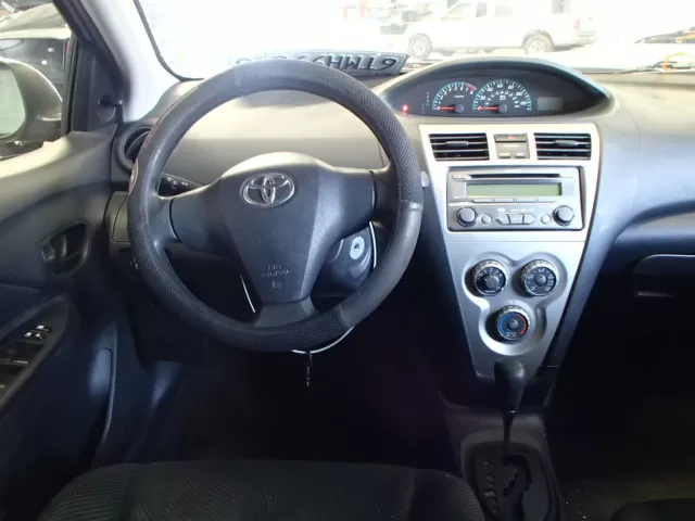Venta de Palancas de Velocidades usadas para Toyota Yaris